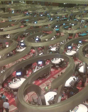 Mesas de baccarat en un casino